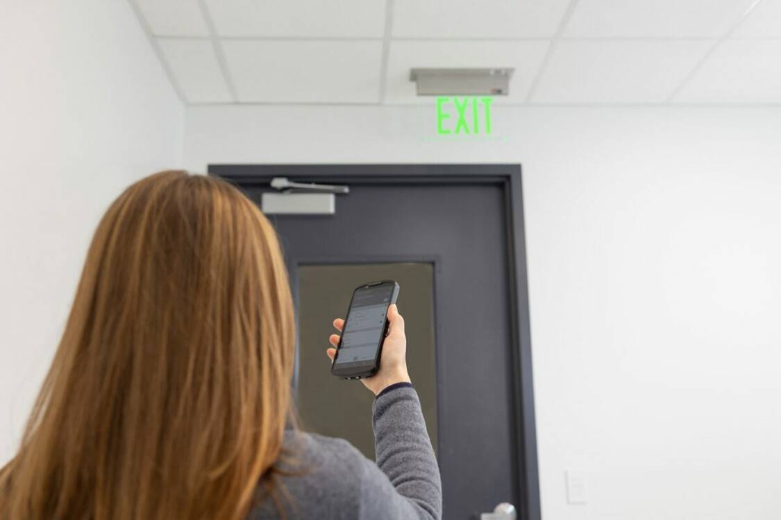 Performing Emergency Lighting and Exit Sign Inspections with Software- InspectNTrack Performing Emergency Lighting and Exit Sign Inspections with Software- InspectNTrack